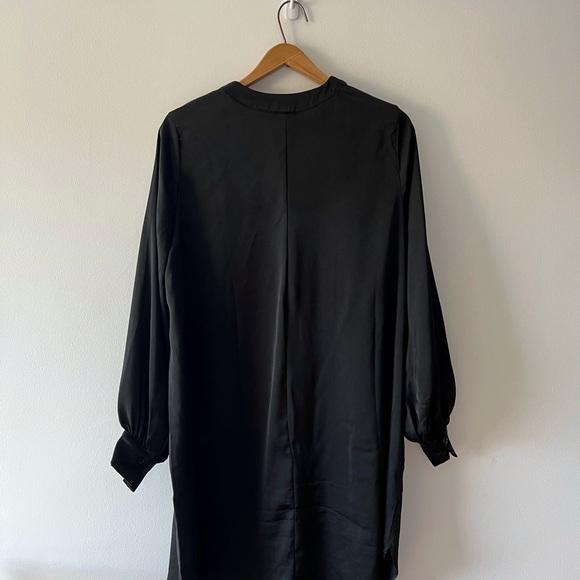 Like New H&M Black Satin Tunic for Fall - Picture 2 of 5